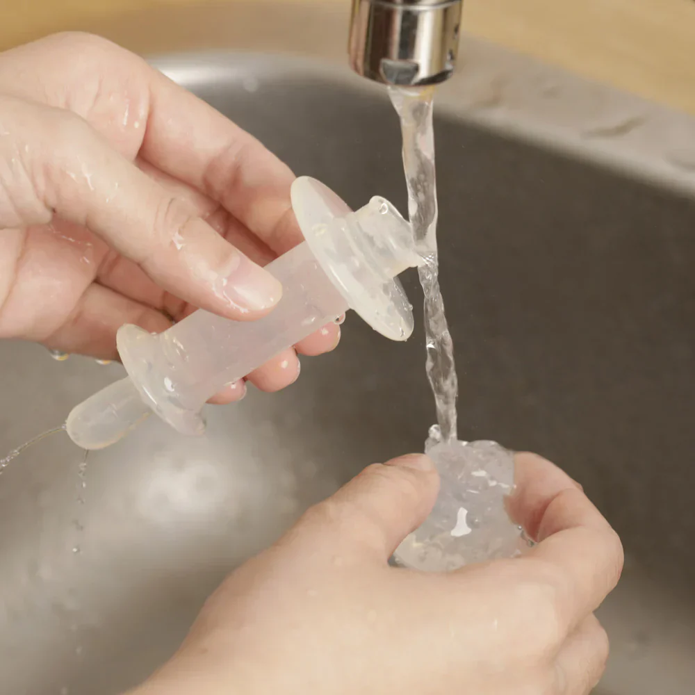 Haakaa SqueezieDOSE Silicone Dispenser 1 pk - Image 12
