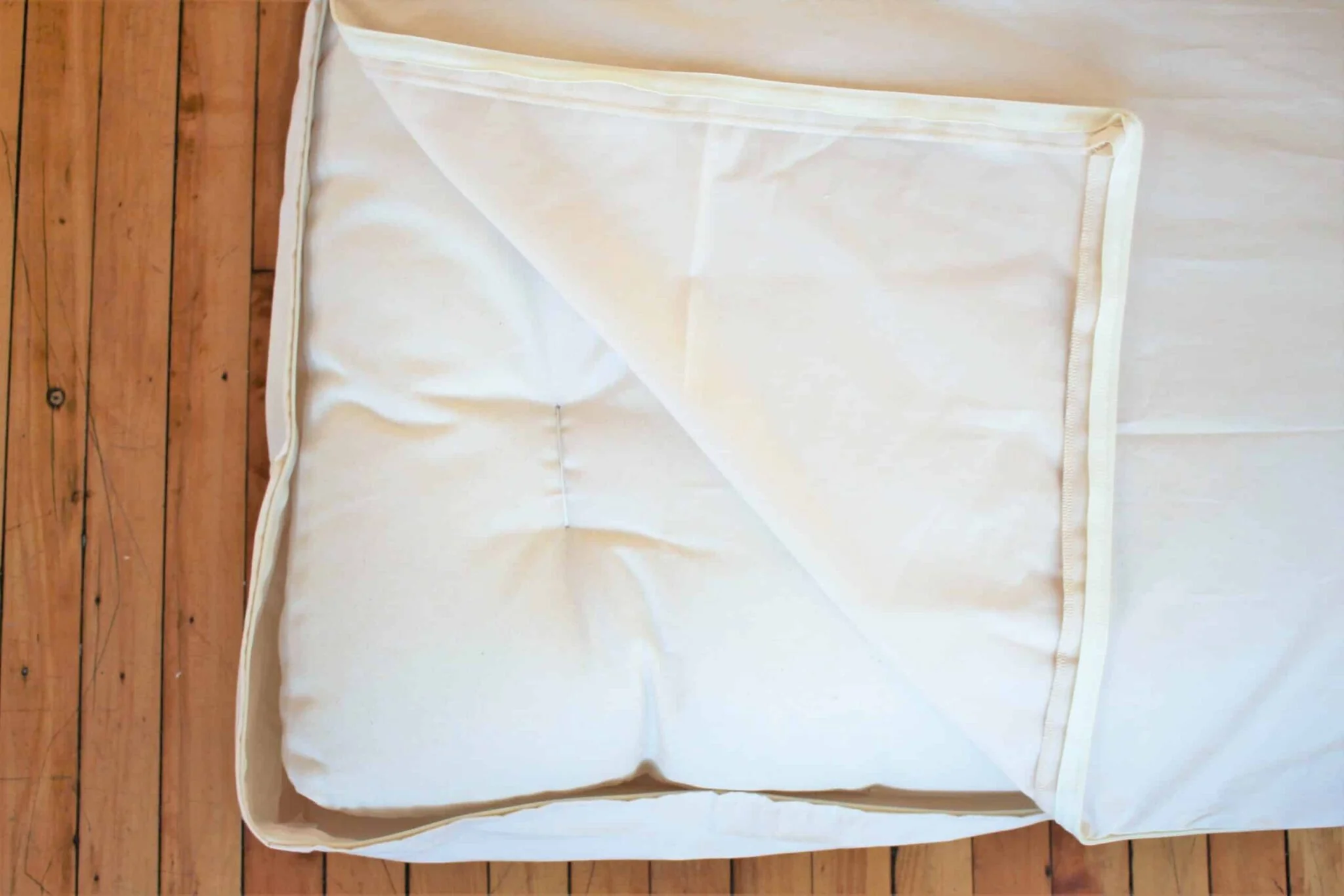White Lotus Waterproof Organic Cotton Mattress Protector - Image 10