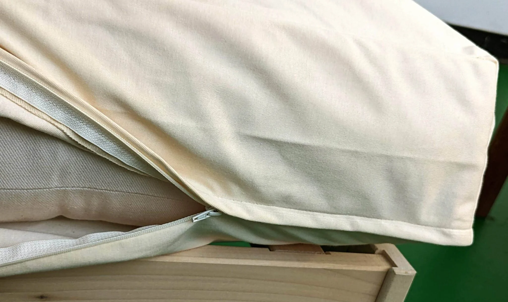 White Lotus Waterproof Organic Cotton Mattress Protector - Image 7